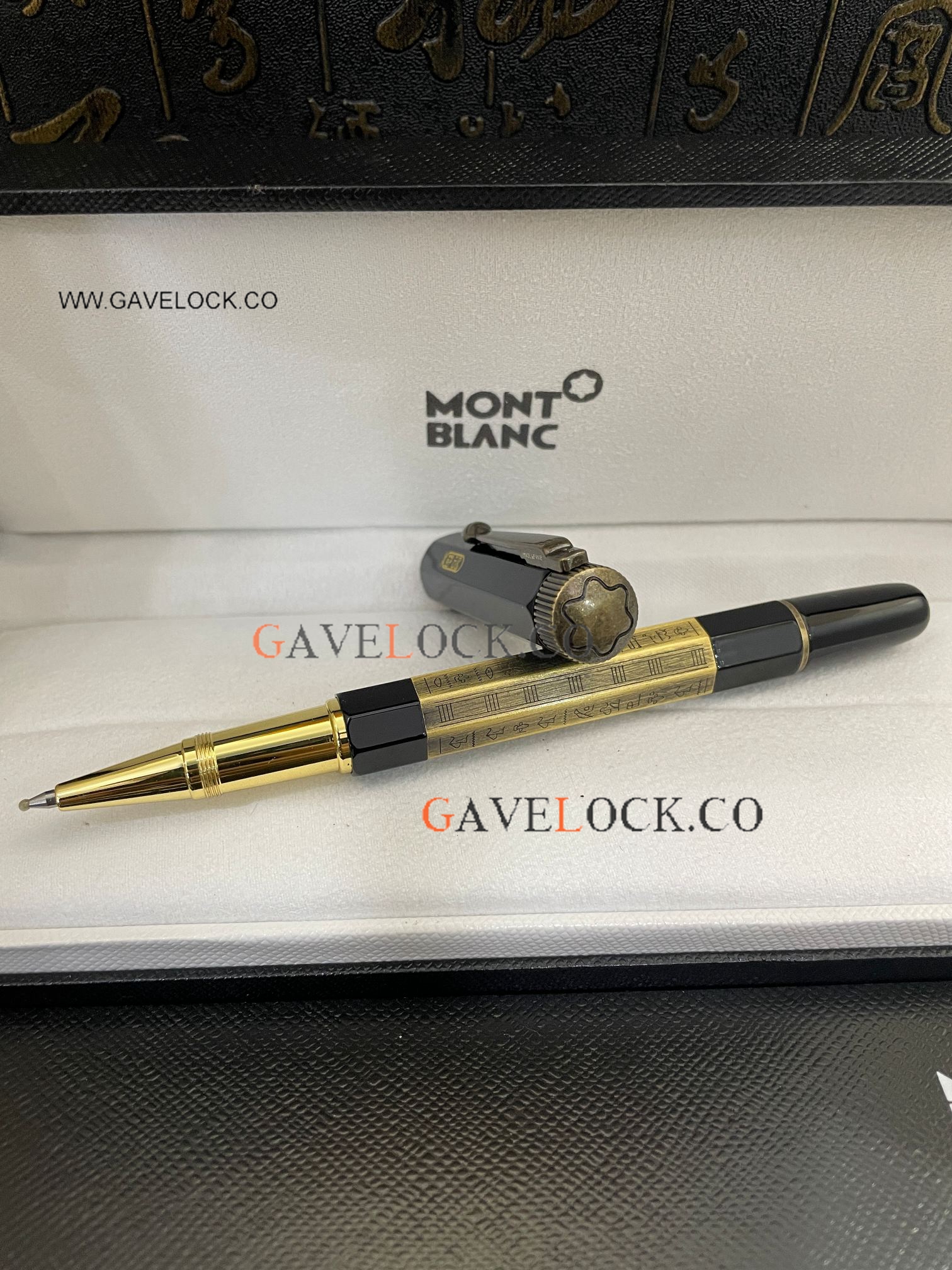 Best Copy Montblanc Heritage Egyptomania Rollerball Black&Gold